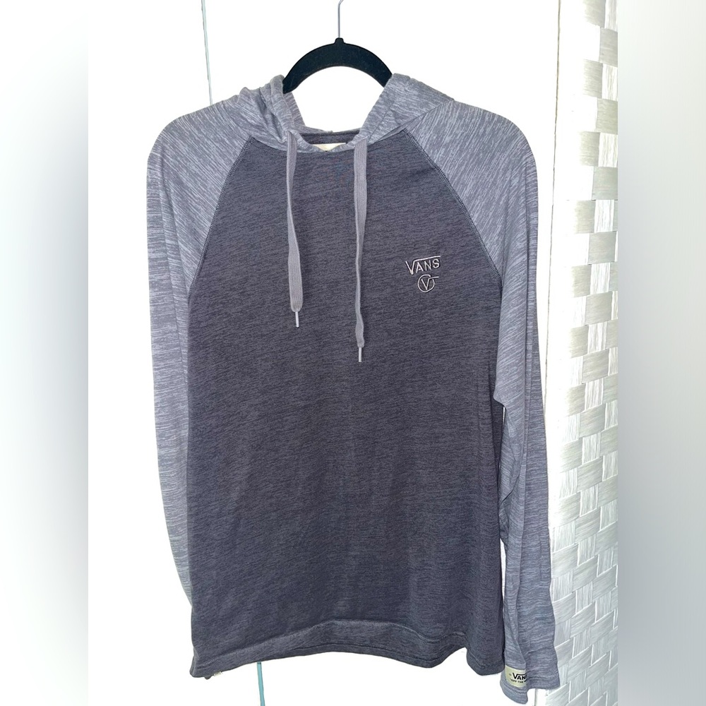 Men’s Vans Hooded-Long Sleeved T-Shirt/Size Medium